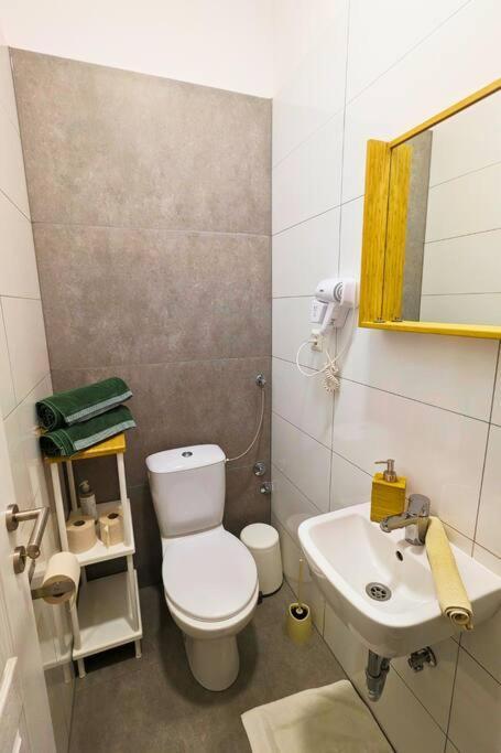 Cozy Ensuite Room In Zagreb Center Esterno foto