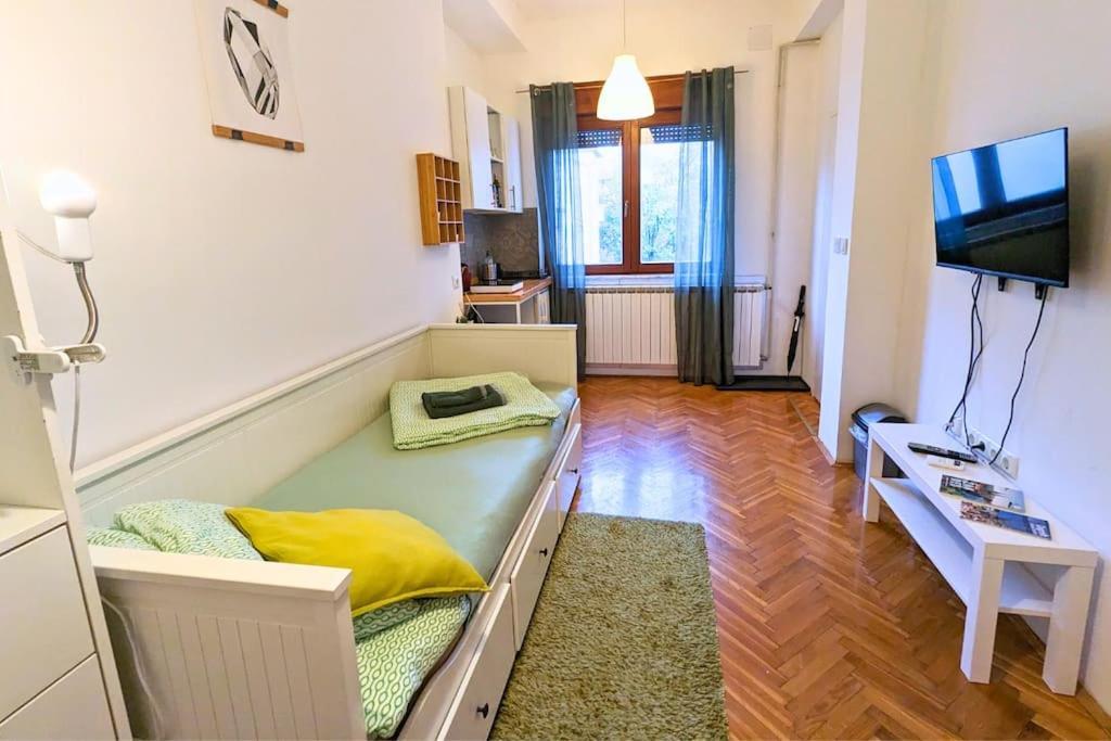 Cozy Ensuite Room In Zagreb Center Esterno foto